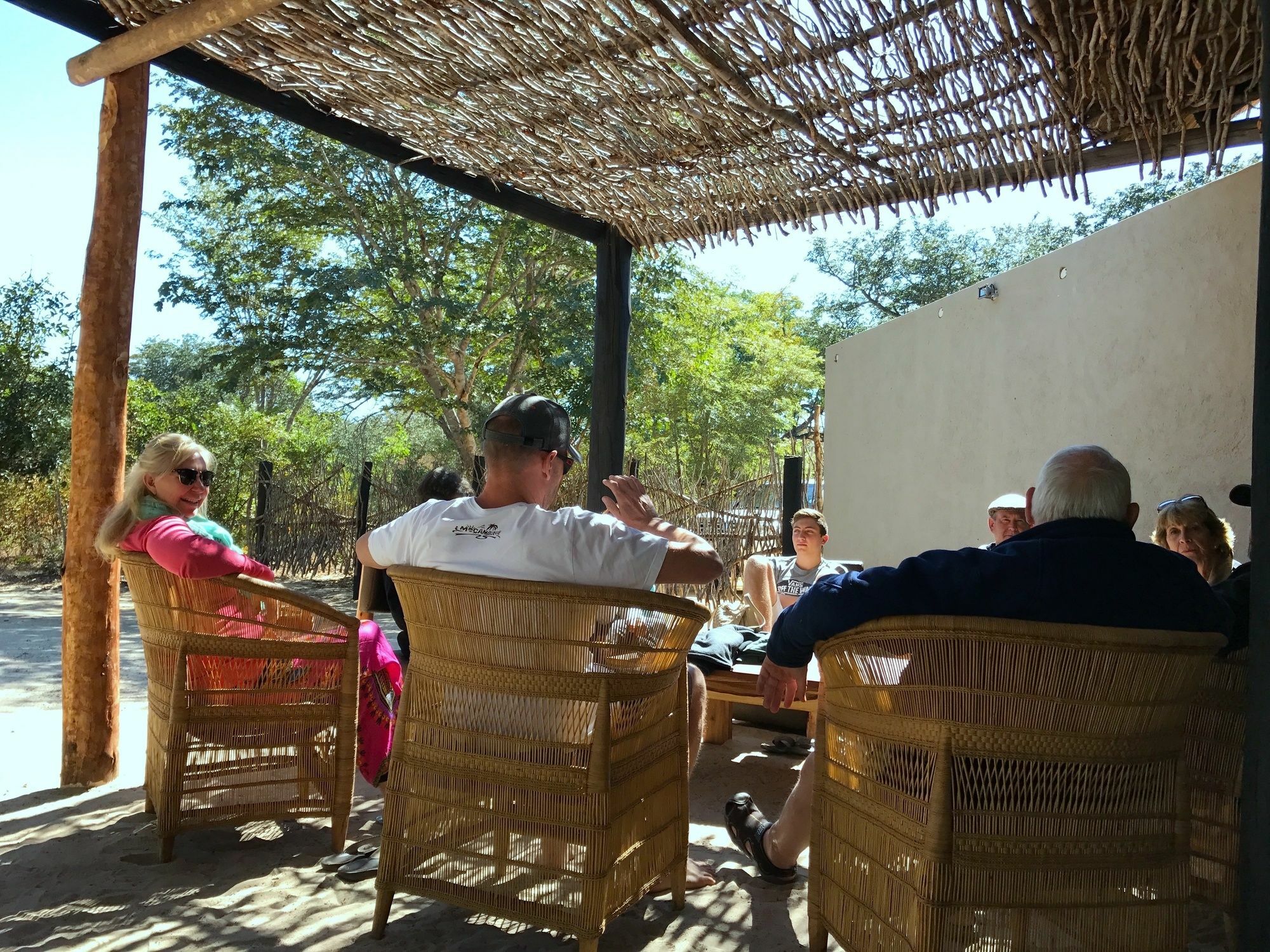 Gwango Elephant Lodge Dete Luaran gambar